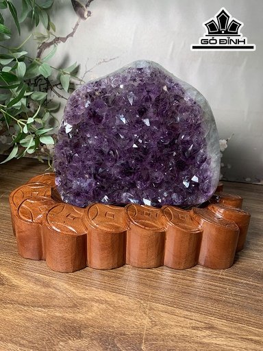 Tinh Thể Đá Thạch Anh Tím Cao 22 Ngang 30 Sâu 18 (cm) 6,88kg