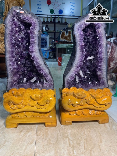Cặp Động Thạch Anh Tím Cao 78 Ngang 36 Sâu 30 (cm) 111kg