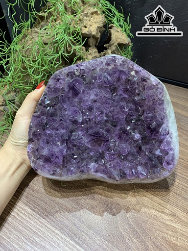 Khối Tinh Thể Đá Thạch Anh Tím Cao 9 Ngang 18 Sâu 20 (cm) 4,95kg