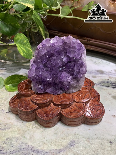 Tinh Thể Đá Thạch Anh Tím Cao 12,5 Ngang 16 (cm) 1,05kg