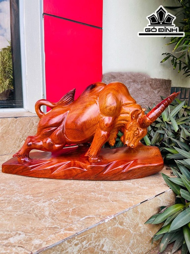 Tượng Bò Tót Gỗ Hương Cao 32 Ngang 60 Sâu 19 (cm)