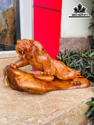 Tượng Hổ Phong Thủy Gỗ Hương Cao 35 Ngang 70 Sâu 28 (cm)