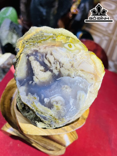 Tác Phẩm Gỗ Hóa Ngọc Cao 18 (cm) 1,9kg