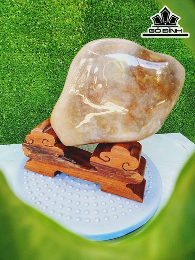 Tác Phẩm Đá Mã Não Cao 21 Ngang 16 (cm) 2kg