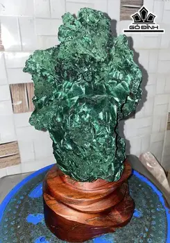 Tác Phẩm Đá Malachite Cao 29 (cm) 5,8kg