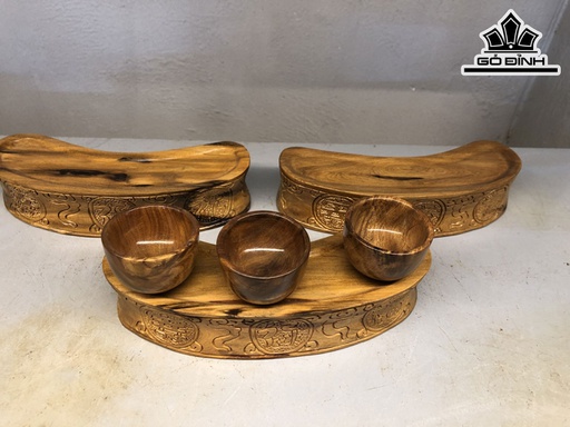 Giá Phúc Lộc Thọ Để Bàn Thờ Gỗ Bách Xanh Cao 4 Ngang 20 Sâu 5 Chén Đường Kính 5 Dày 3,5 (cm)