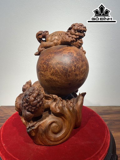 Tượng Tam Lân Vờn Ngọc Gỗ Nu Hương Cao 38 Ngang 30 Sâu 22 (cm)