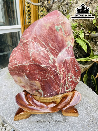 Tác Phẩm Đá Serpentine Cao 56 (cm) 31,5kg