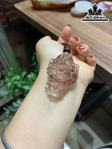 Thiềm Thừ Đá Thạch Anh Tóc Đỏ Cao 40 Ngang 29 Sâu 14,5 (mm)