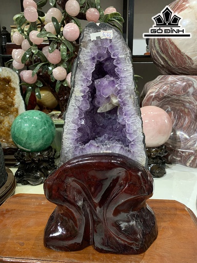 Búp Hoa Tinh Thể Đá Thạch Anh Tím Cao 43 Ngang 24 Sâu 16 (cm) 9,5kg