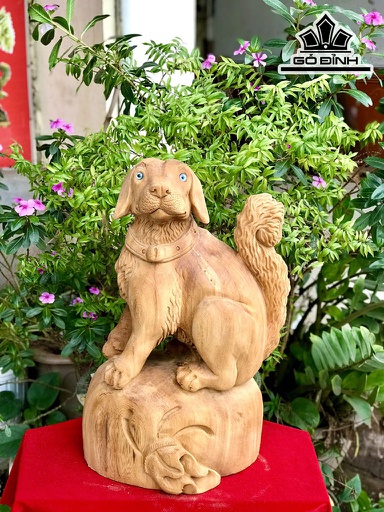Tượng Chó Ngồi Bao Tiền Gỗ Ngọc Am Cao 47 Ngang 30 Sâu 23 (cm)