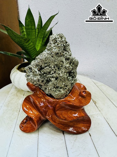 Vàng Găm Tinh Thể Đá Pyrite Cao 19 Ngang 11 (cm) 2,2kg