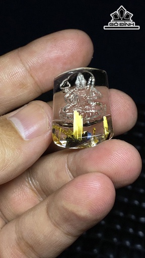 Hư Không Tạng Bồ Tát Đá Thạch Anh Tóc Vàng Cao 30,6 Ngang 18,9 Sâu 7,8 (mm) 7,9g