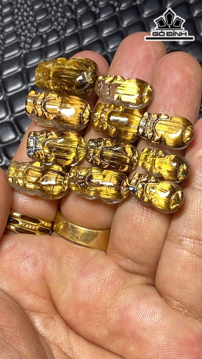 Tác Phẩm Tỳ Hưu Đá Thạch Anh Tóc Vàng Nâu Cao 15 Ngang 8,2 Sâu 7,9 (mm) 1,6g