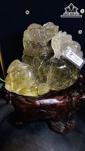 Tác Phẩm Thiềm Thừ Đá Thạch Anh Tóc Vàng Cao 14,5 Ngang 14,0 Sâu 9,4 (cm) 1,8kg