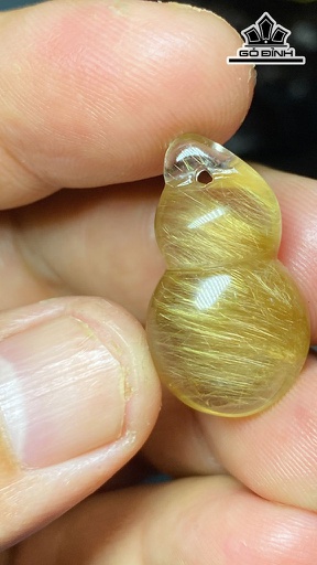 Mặt Dây Chuyền Hồ Lô Đá Thạch Anh Tóc Vàng Cao 27 Ngang 12 (mm) 5g