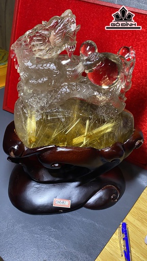 Tác Phẩm Rồng Đá Thạch Anh Tóc Vàng Cao 166 Ngang 155 Sâu 58 (mm) 1570g