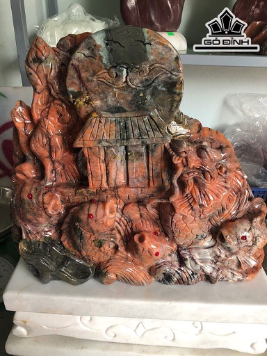 Tác Phẩm Cá Chép Hóa Rồng Vượt Long Môn Đá Serpentine Cao 43 Ngang 50 (cm) 36kg