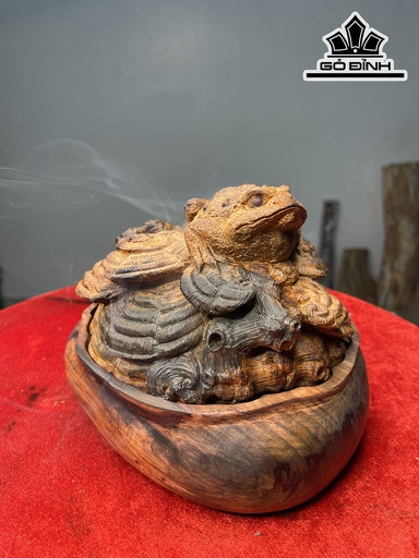 Tượng Cóc Xông Trầm Gỗ Trắc Cao 14 Ngang 19 Sâu 16 (cm)