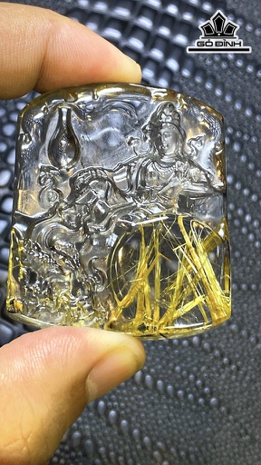 Mặt Dây Chuyền Quan Âm Cưỡi  Rồng Đá Thạch Anh Tóc Vàng Cao 51 Ngang 41,8 Sâu 13 (mm) 58,5g