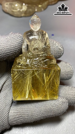 Tác Phẩm Dược Sư Đá Thạch Anh Tóc Vàng Cao 68,6 Ngang 38,6 Sâu 33 (mm) 115g