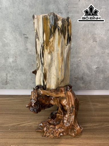 Tác Phẩm Gỗ Hóa Thạch Cao 48 Ngang 25 (cm) 6,5kg