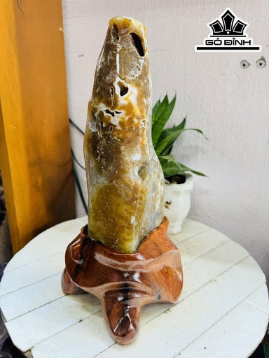 Tác Phẩm Đá Mã Não Can Thạch Cao 34 Ngang 10 (cm) 2,6kg