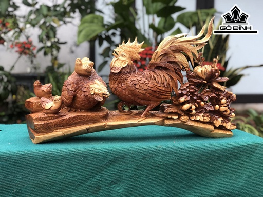 Tượng Gia Đình Gà Gỗ Hương Cao Cả Kỷ 92 Riêng Tượng 38 Ngang 63 Sâu 20 (cm)
