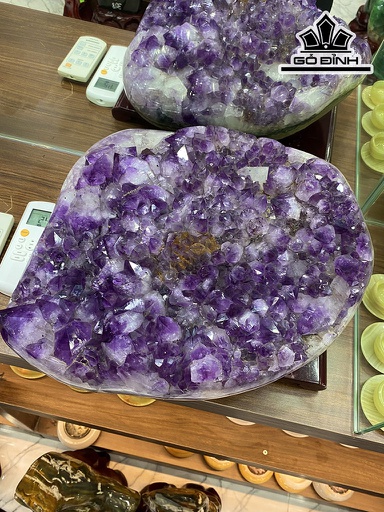 Mầm Tinh Thể Đá Thạch Anh Tím Cao 41 Ngang 37 Sâu 18 (cm) 27,6kg