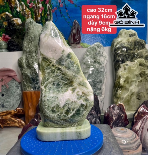 Tác Phẩm Đá Serpentine Cao 32 Ngang 16 Sâu 9 (cm) 6kg