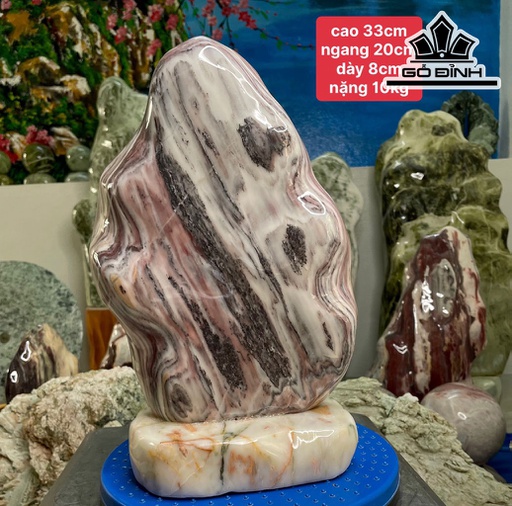 Tác Phẩm Đá Serpentine Cao 33 Ngang 20 Sâu 8 (cm) 10kg