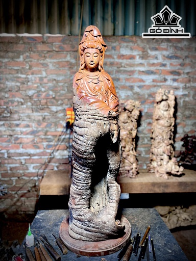 Tượng Quán Thế Âm Bồ Tát Gỗ Sụn Hương Cao 105 Ngang 31 Sâu 28 (cm)