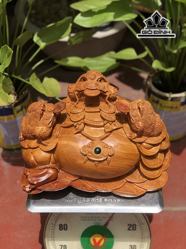 Tượng Tam Cóc Ngậm Tiền Gỗ Hương Cao 23 Ngang 28 Sâu 32 (cm)