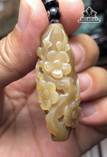 Mặt Dây Hoa Mai Đá Cẩm Thạch Hòa Điền Cao 47,3 Ngang 19 Sâu 13,3 (cm) 15g