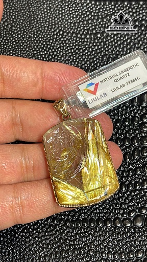 Mặt Rồng Đá Thạch Anh Tóc Vàng Cao 37,65 Ngang 26,11 Sâu 9,5 (mm) 108,97cts