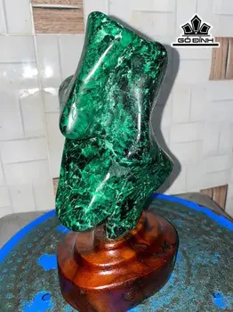 Tác Phẩm Đá Malachite Cao 21 (cm) 2kg