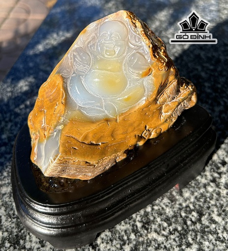 Tác Phẩm Di Lặc Đá Mã Não Cao 13 Ngang 15 (cm) 822g Riêng Đá Nặng 576g