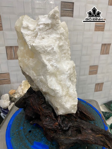 Tinh Thể Đá Thạch Anh Trắng Cao 28 (cm) 5,4kg