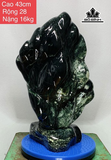 Tác Phẩm Đá Serpentine Cao 43 Ngang 28 (cm) 16kg