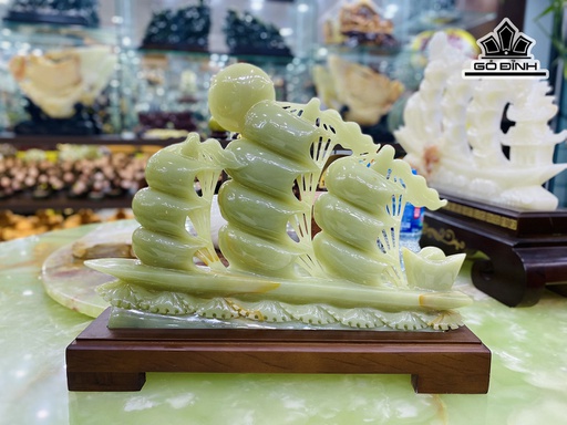 Tác Phẩm Thuận Buồm Xuôi Gió Đá Onyx Xanh Cao 40 Ngang 27 Sâu 3,5 (cm)
