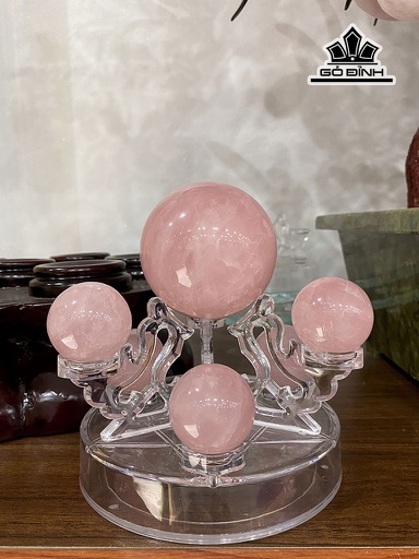 Thất Tinh Trận Đá Thạch Anh Hồng Bi Chủ Đường Kính Hạt 7 (cm) Bi Xung Quanh Đường Kính Hạt 3,9 - 4 (cm)