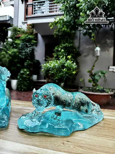Tác Phẩm Con Hổ Đá Thủy Tinh Cao 25 Ngang 15 Sâu 16 (cm) 3,2kg