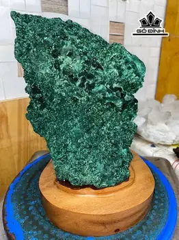 Tác Phẩm Đá Malachite Cao 26 (cm) 6,2kg