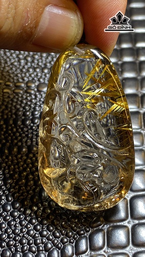 Mặt Dây Chuyền Tỳ Hưu Đá Thạch Anh Tóc Vàng Cao 51 Ngang 29,5 Sâu 18 (mm) 36,8g