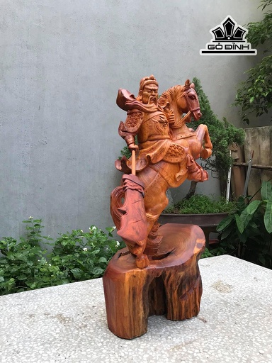 Tượng Quan Công Cưỡi Ngựa Gỗ Hương Cao 65 Ngang 35 Sâu 21 (cm)