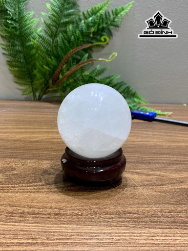 Bi Cầu Đá Thạch Anh Trắng Đường Kính 8,1 (cm) 0,7kg