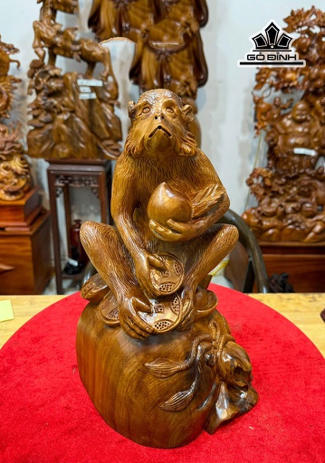 Tượng Khỉ Gỗ Ngọc Am Cao 39 Ngang 25 Sâu 17 (cm)