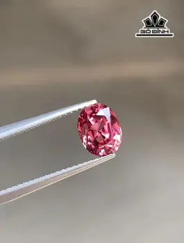 Viên Đá Spinel Cao 7,8 Ngang 6 Sâu 5,2 (mm) 1,82cts