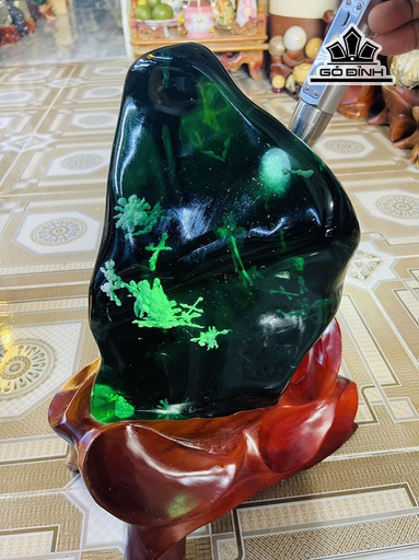 Tác Phẩm Đá Thủy Tinh Bông Tuyết Cao 43 (cm) 22kg