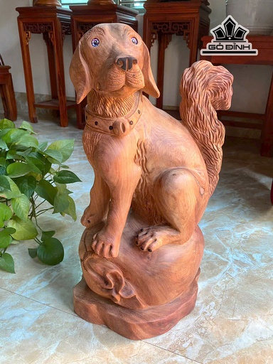 Tượng Chó Gỗ Hương Cao 51 Ngang 28 Sâu 24 (cm)